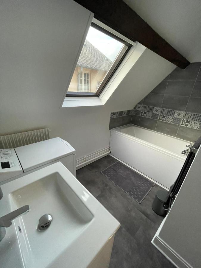 Appartement Le Tertre - Quartier Cathedrale - Parking Prive Inclus à Chartres Extérieur photo