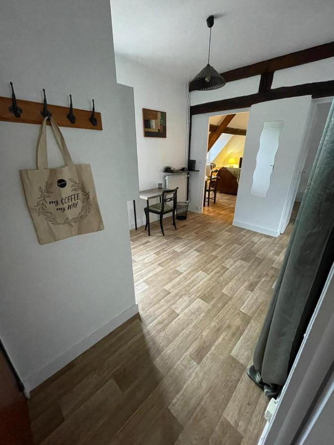 Appartement Le Tertre - Quartier Cathedrale - Parking Prive Inclus à Chartres Extérieur photo